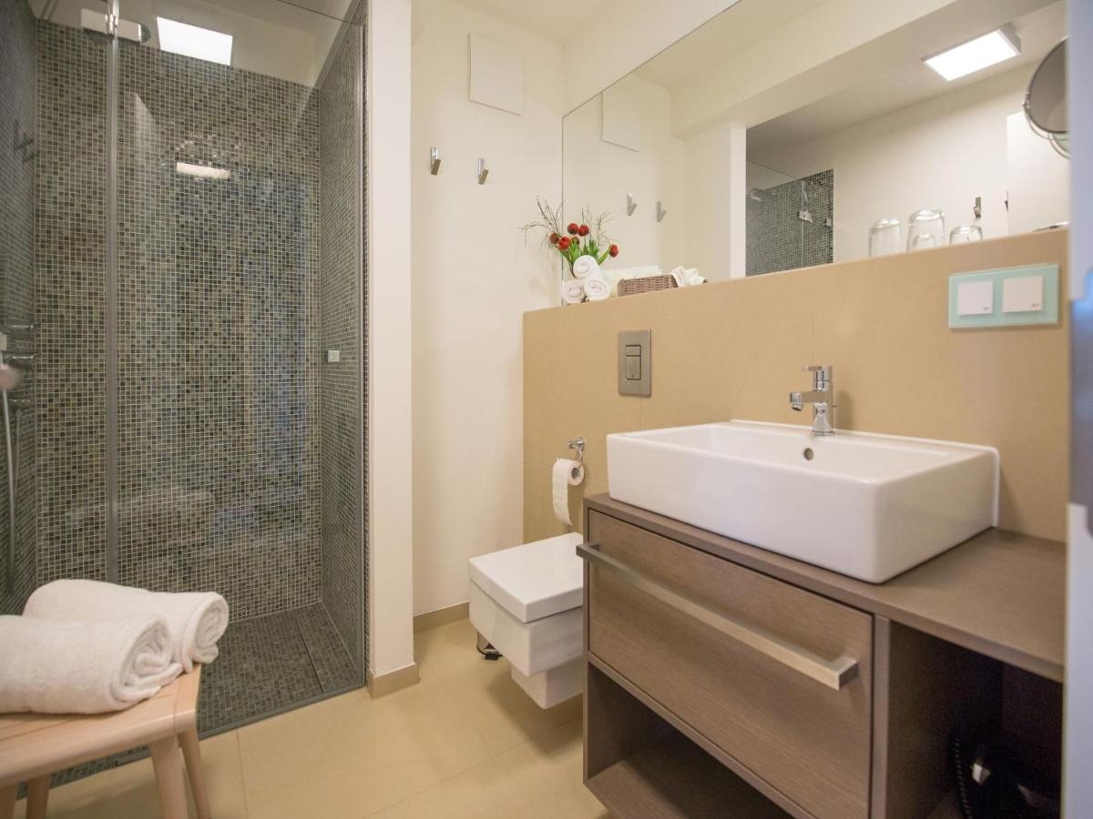 Duenenresidenz Prora - Ferienwohnung Mit Meerblick, 2 Schlafzimmern Und Balkon Np-304 빈츠 외부 사진